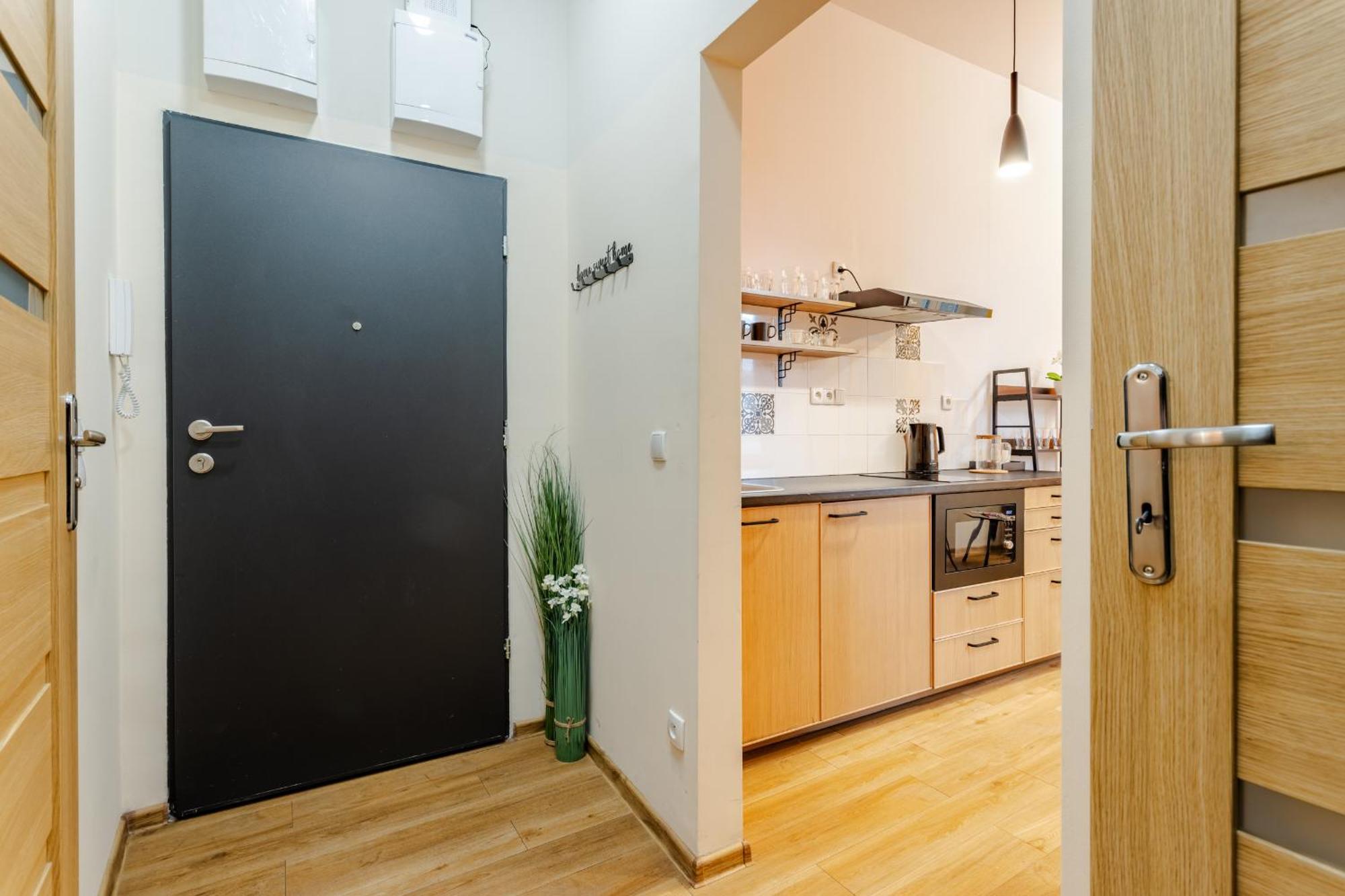 Apartament Fair Targi Dworzec Poznan Gasiorowskich מראה חיצוני תמונה